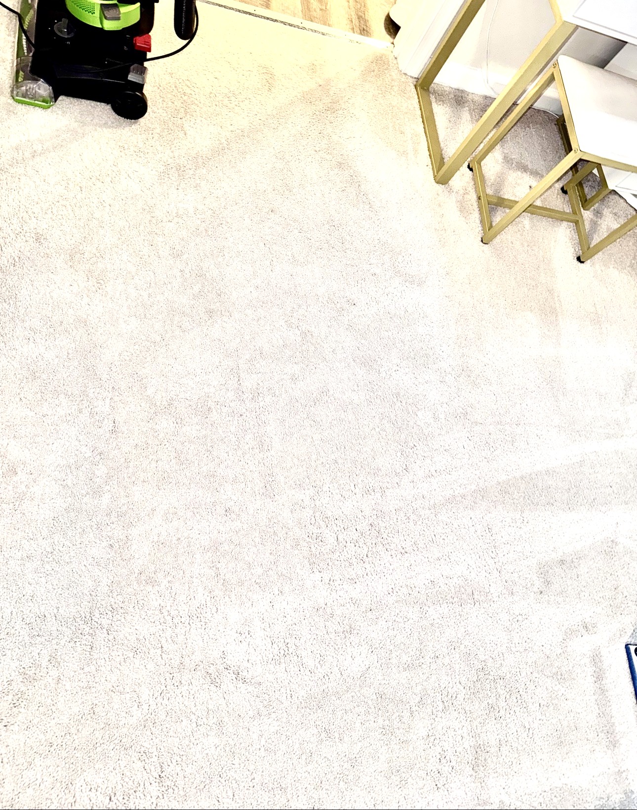 Bright carpet after cleaning